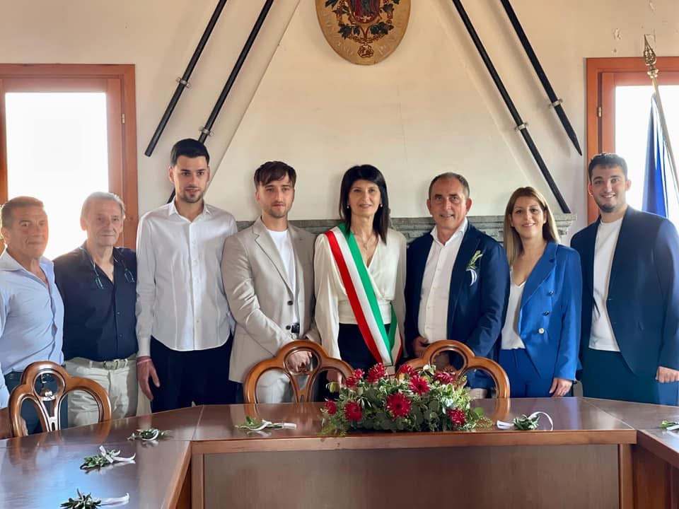 Foto dell'amministrazione comunale vincitrice delle elezioni 2025 a ponzano Romano